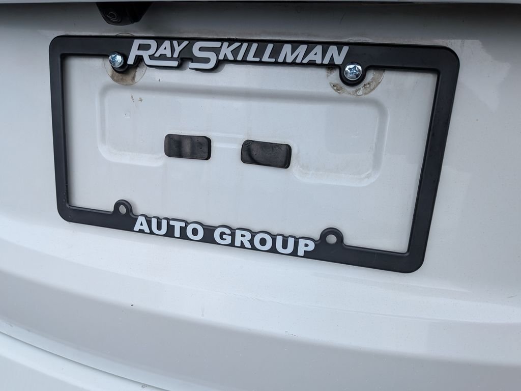 Used 2013 White Hyundai 2.0L Turbo image 22
