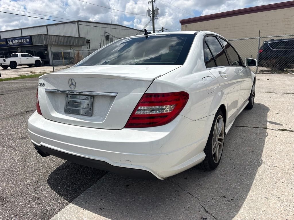 Used 2014 White Mercedes-Benz C 250 image 3