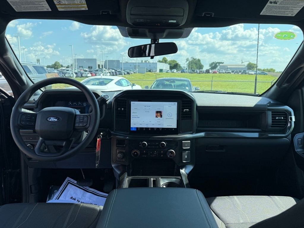 2025 Ford F-150 STX - Photo 18