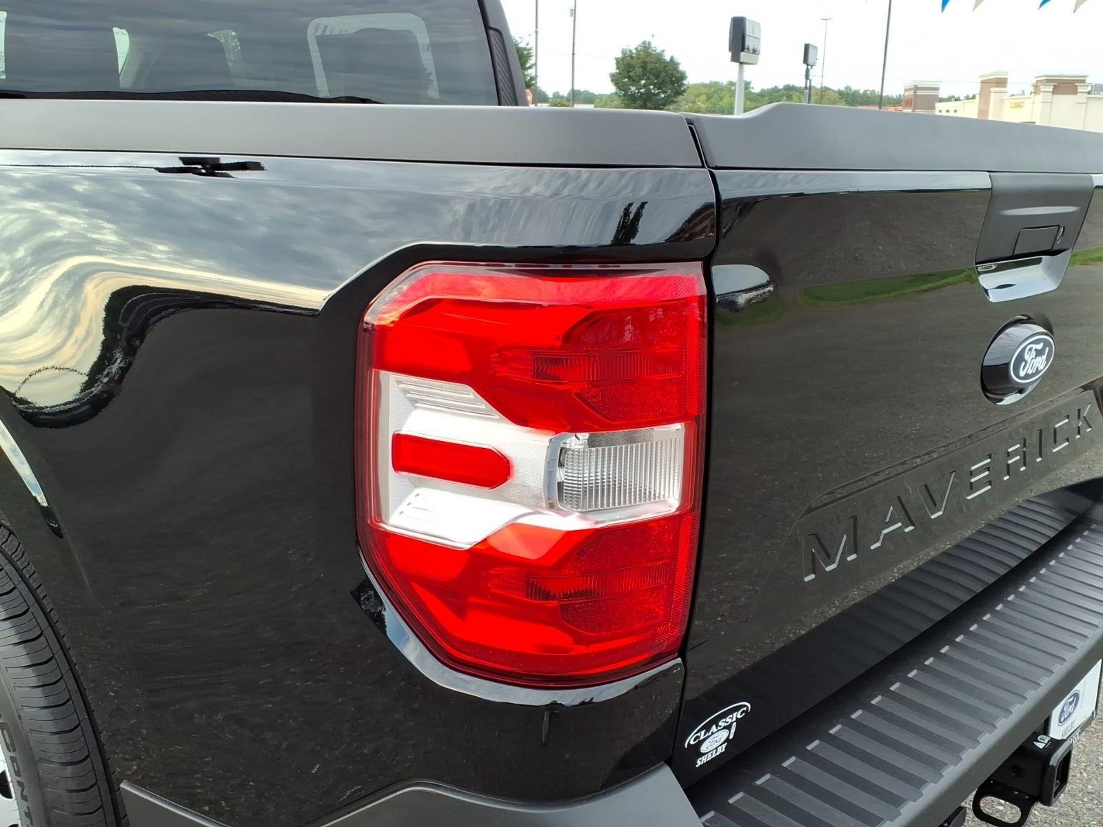 New 2026 Shadow Black Ford XL image 13