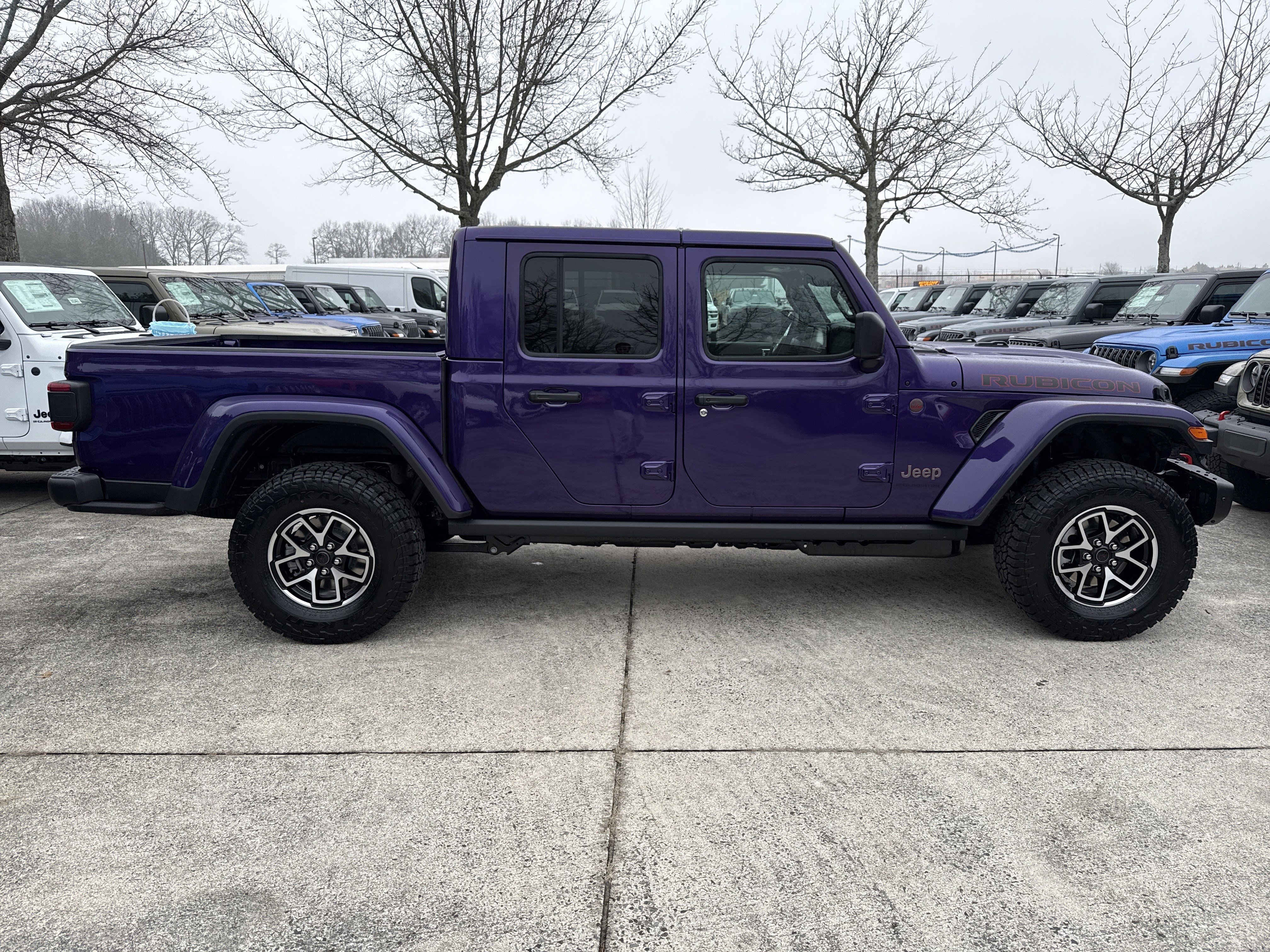 New 2026 Reign Jeep Rubicon X image 8
