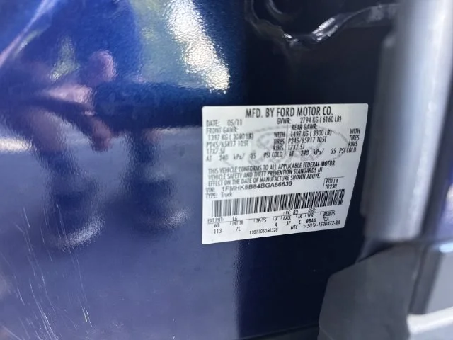 Used 2011 Blue Ford Base image 35
