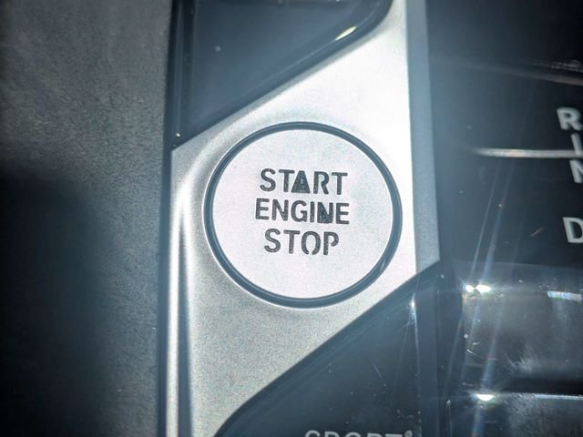 Used 2024 Alpine White BMW sDrive40i image 36