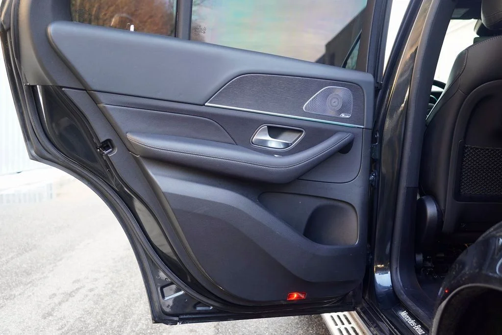 Used 2021 Black Mercedes-Benz GLE 350 image 25