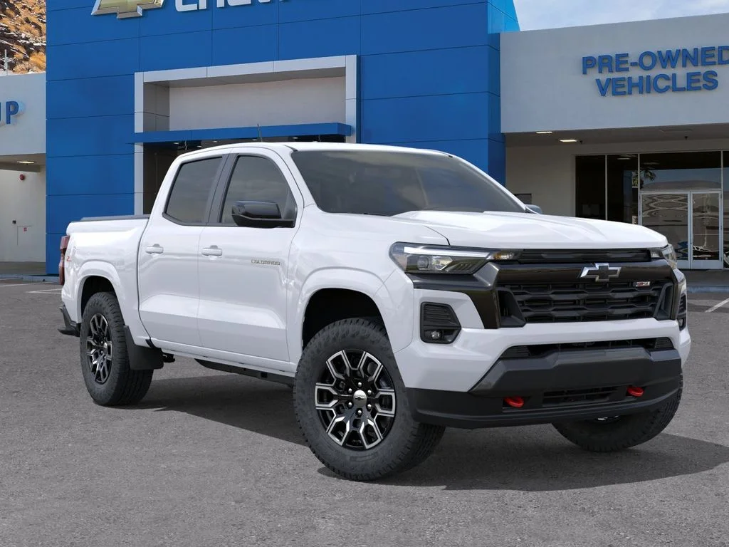 New 2026 Summit White Chevrolet 4WD Z71 image 7