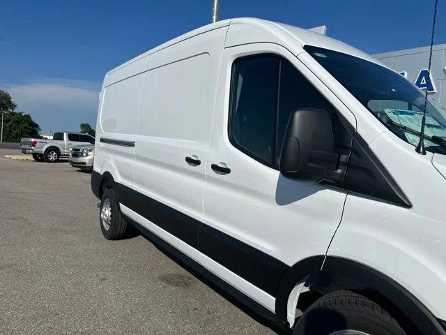 New 2026 Oxford White Ford Cargo Van image 7