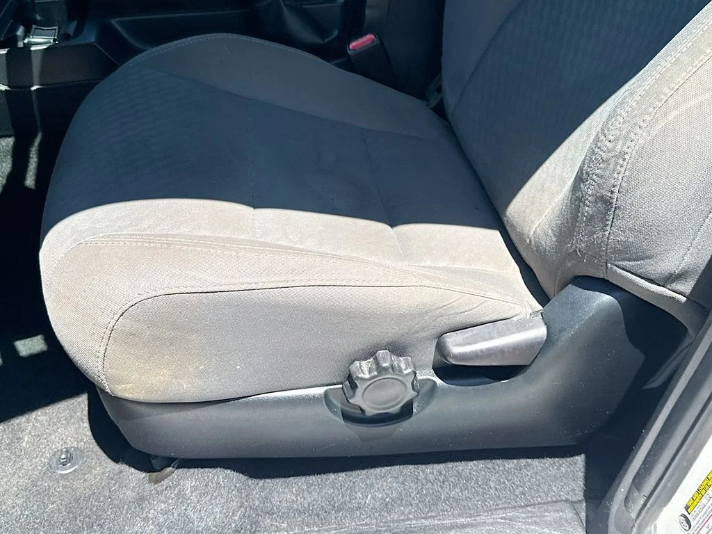 Used 2022 White Toyota SR image 19
