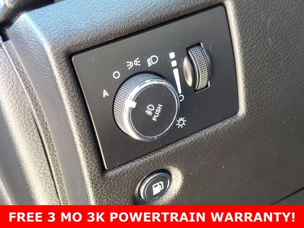 Used 2019 Gray Jeep Laredo image 13
