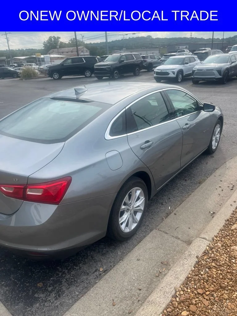 Used 2025 Sterling Gray Metallic Chevrolet 1LT image 4