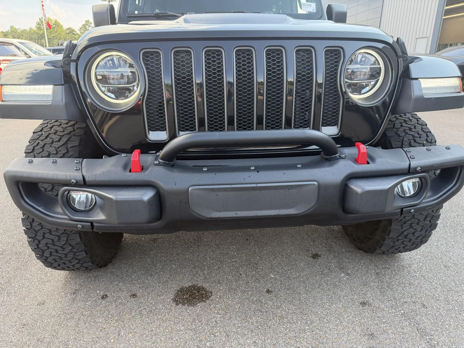 Used 2020 Black Clearcoat Jeep Recon image 24