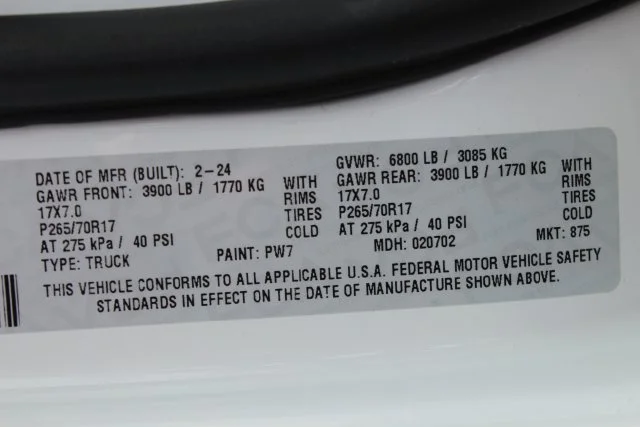 Used 2024 White Ram SLT image 32