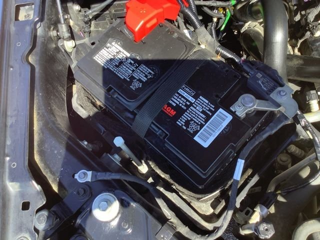 Used 2022 Black Metallic Ford XL image 28