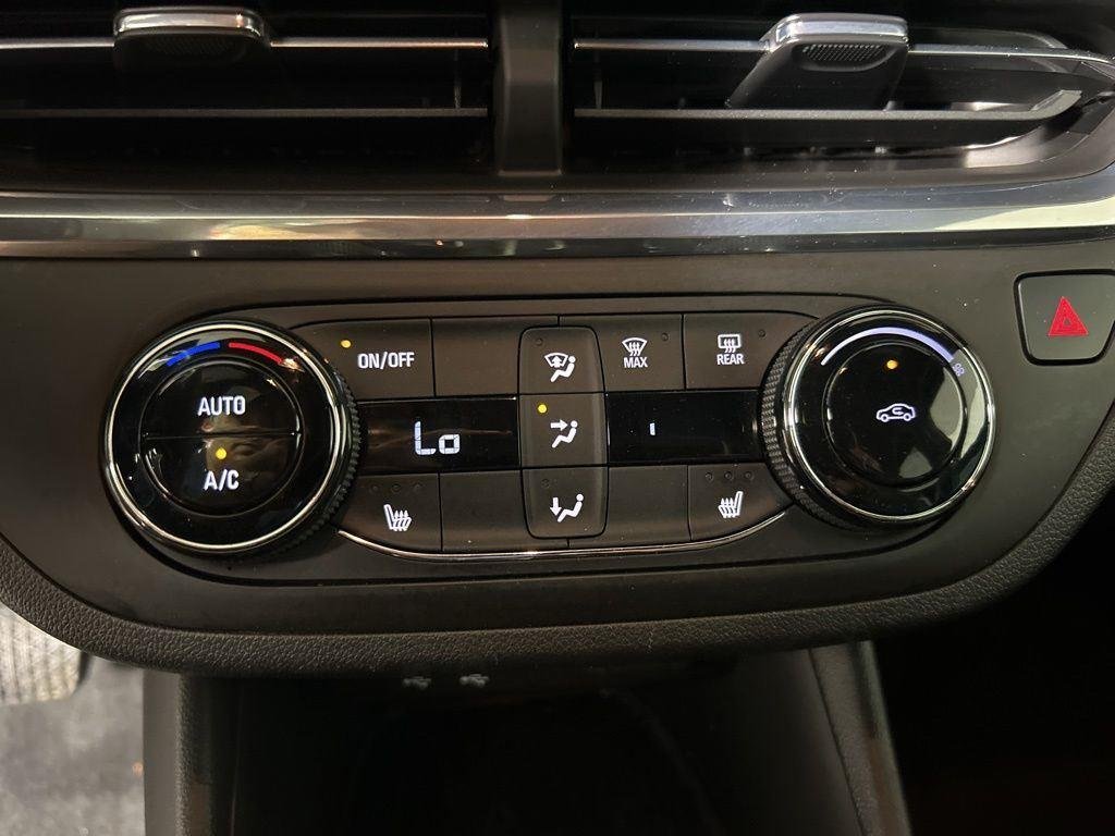 Used 2024 Copper Buick Preferred image 20
