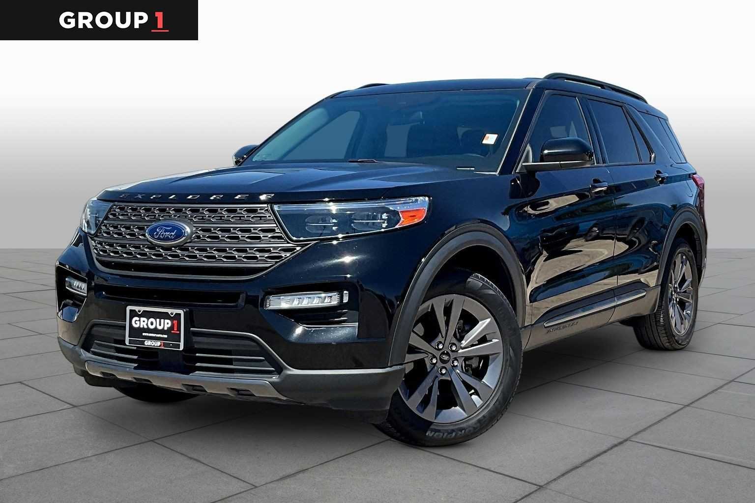 2022 Ford Explorer XLT RWD's photo