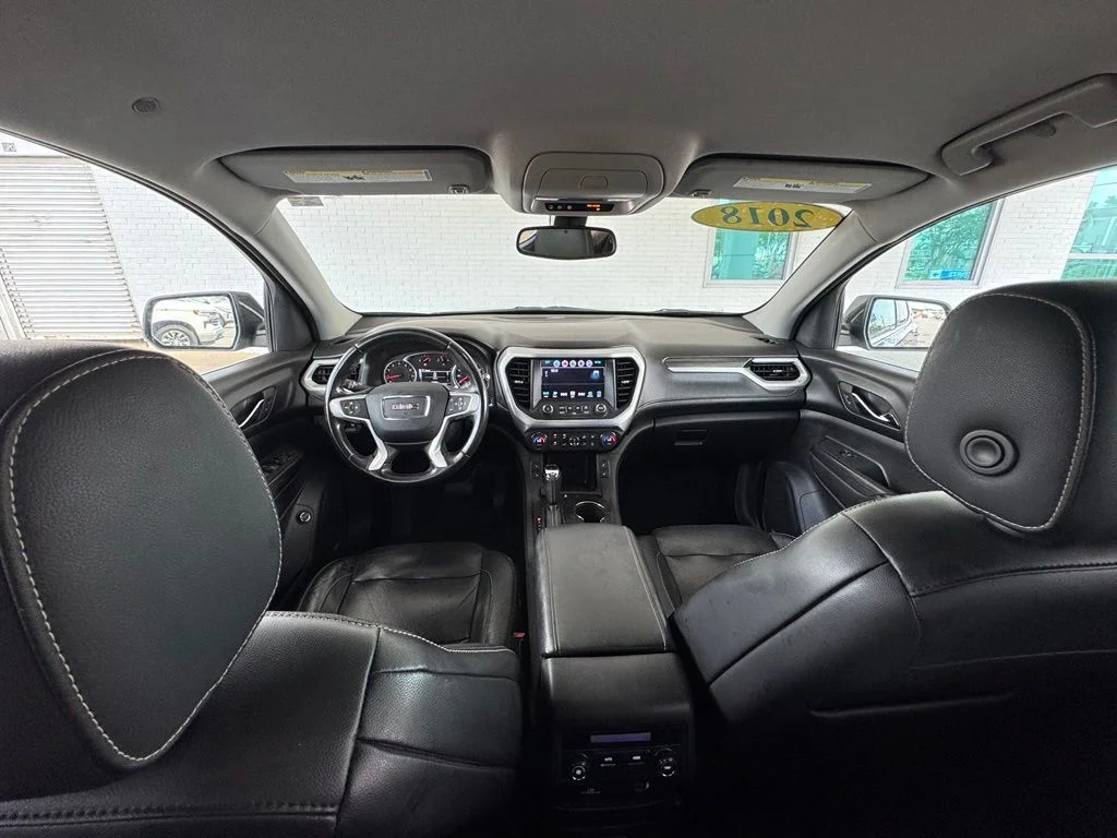 Used 2018 Silver GMC SLT-1 image 29