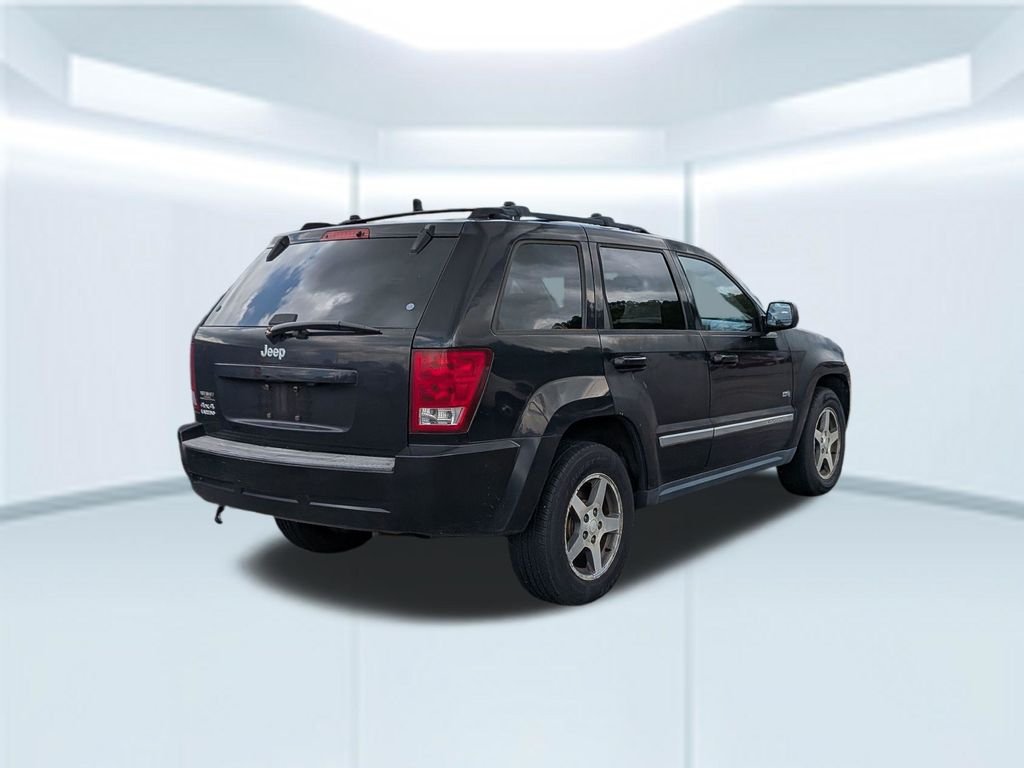 Used 2006 Black Jeep Laredo image 4