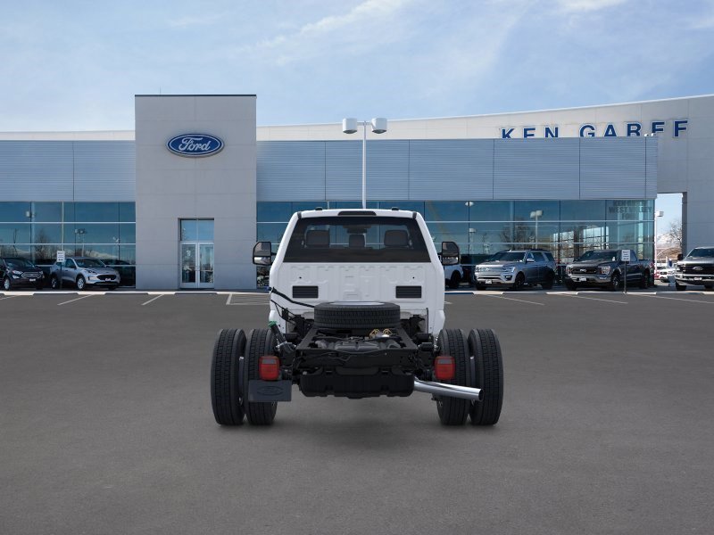 New 2026 Oxford White Ford XL image 5
