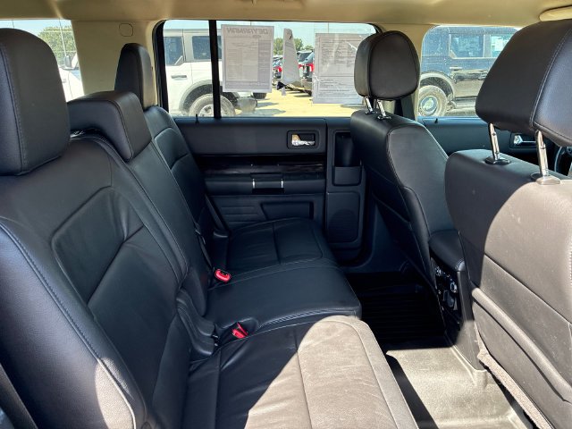 Used 2019 Blue Ford SEL image 19