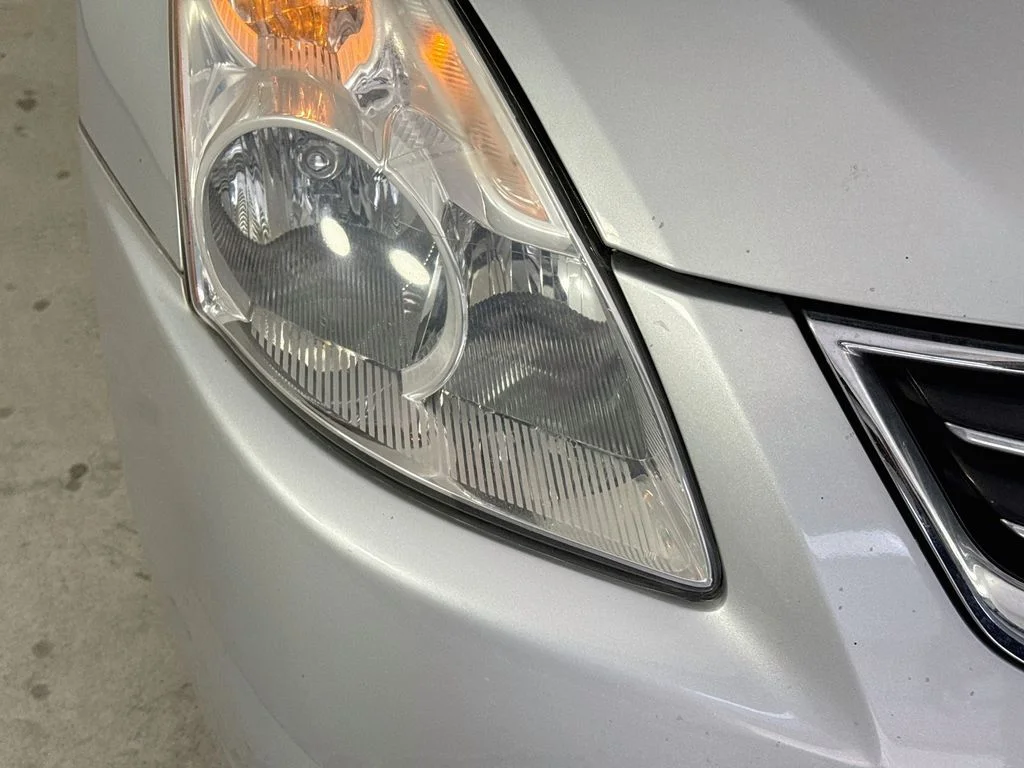 Used 2012 Brilliant Silver Metallic Nissan 2.5 S image 33