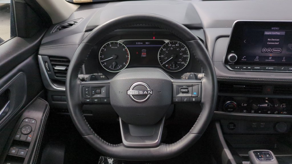 2025 Nissan Rogue SV - Photo 15
