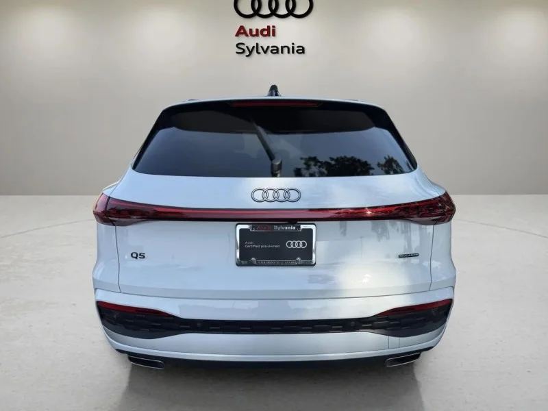 Certified Used 2025 Glacier White Metallic Audi Premium image 7