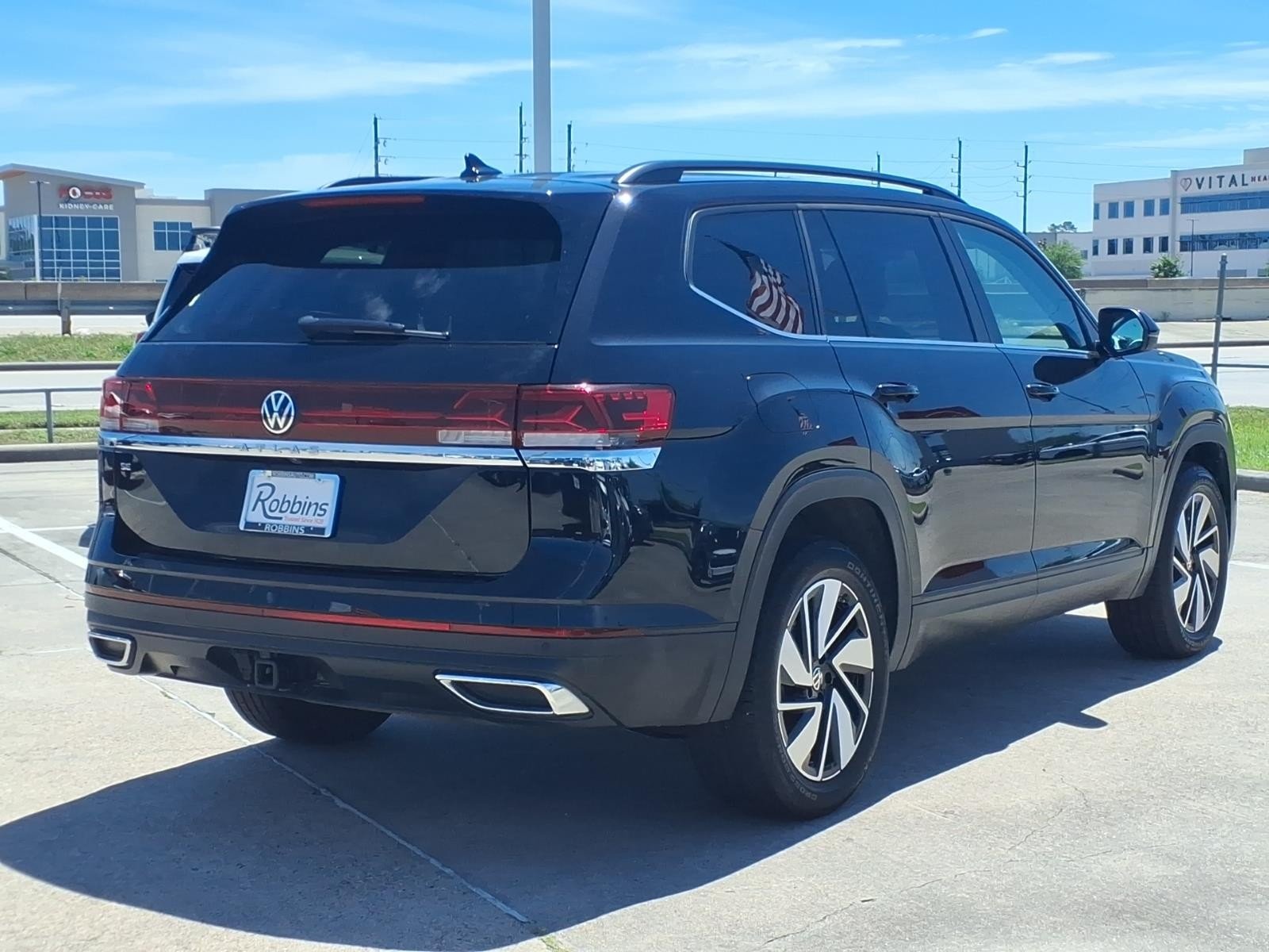 2025 Volkswagen Atlas 2.0T SE w/Technology - 4
