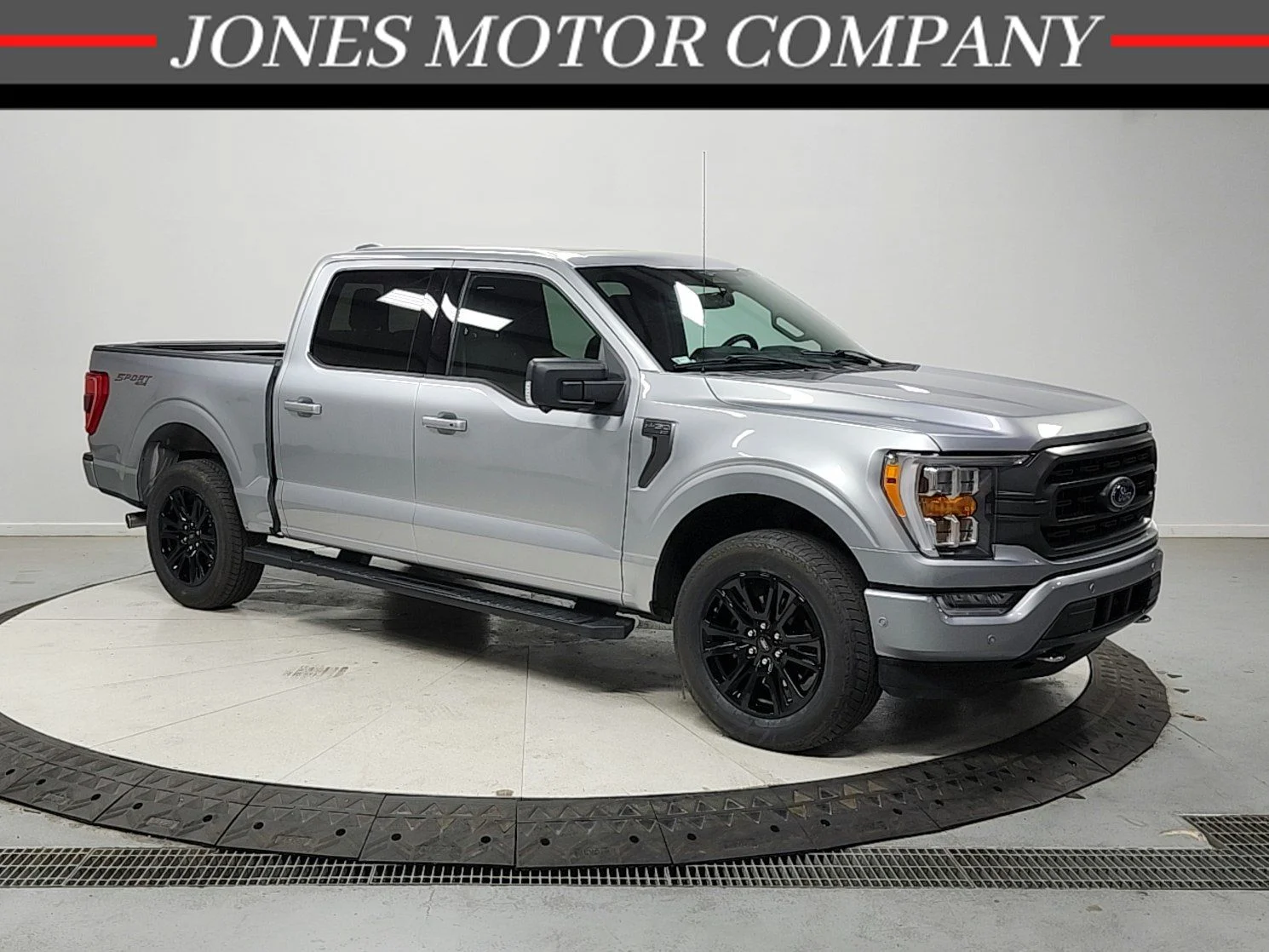 2023 Ford F-150 XLT 4x4 SuperCrew 5-1/2 Box's photo