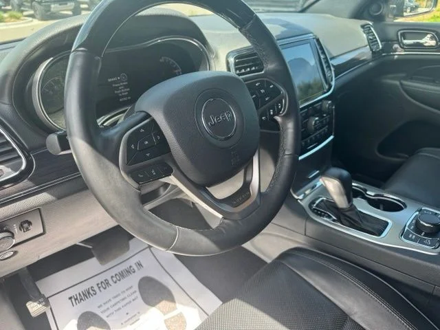 Used 2019 Blue Jeep Overland image 15