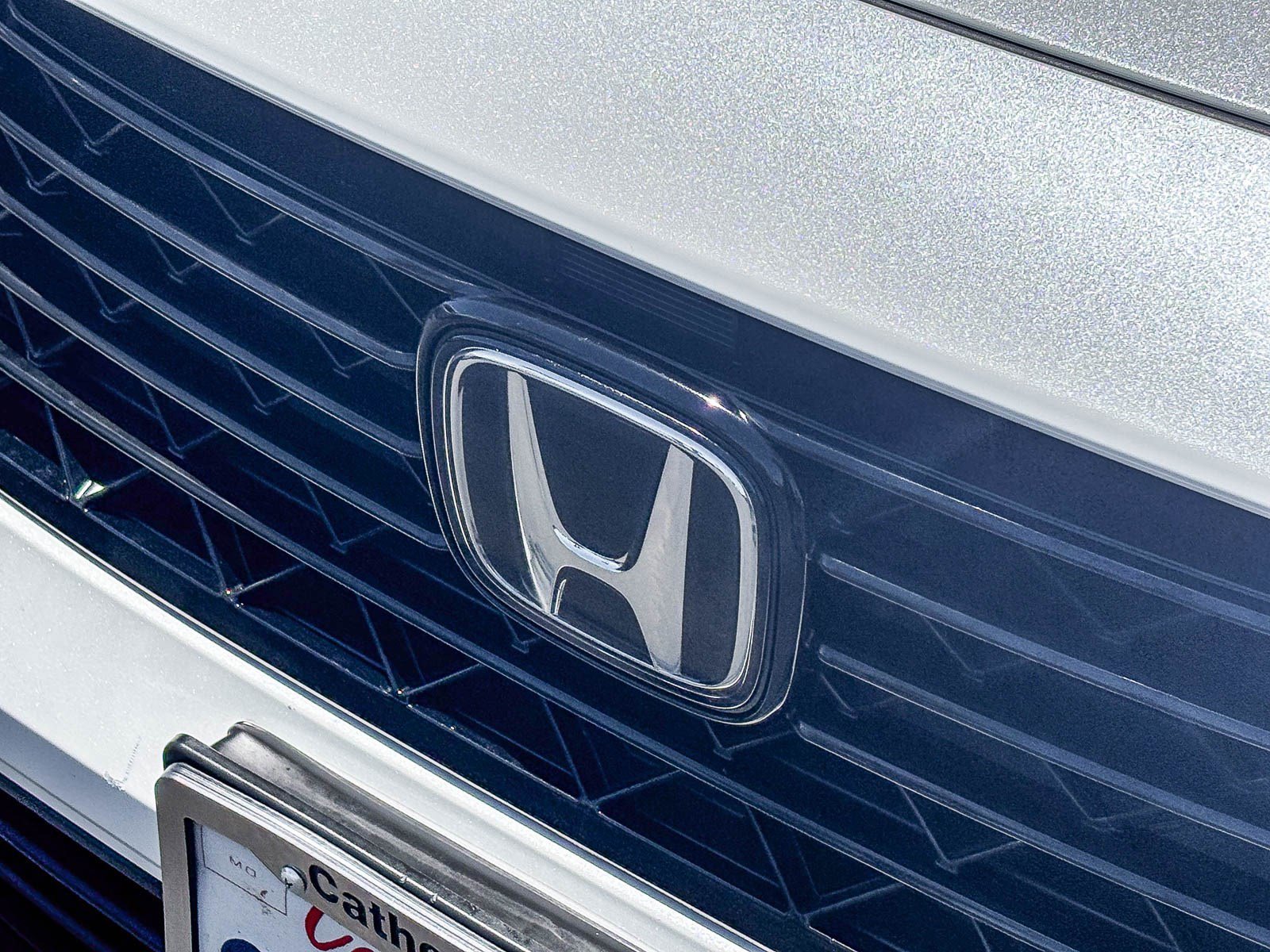 Used 2024  Honda Sport image 9