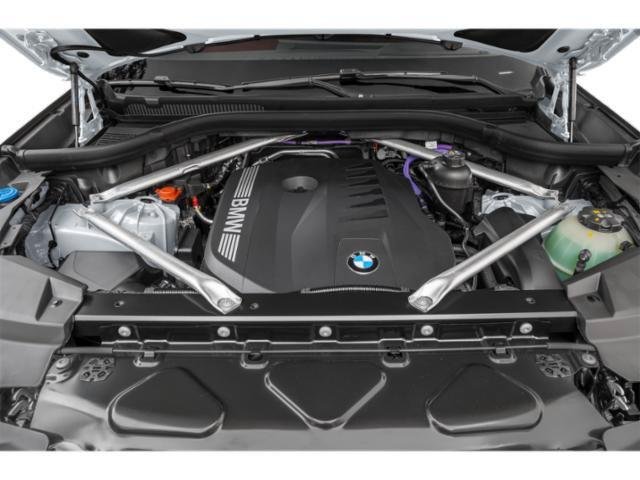 New 2027 Mineral White Metallic BMW xDrive40i image 14