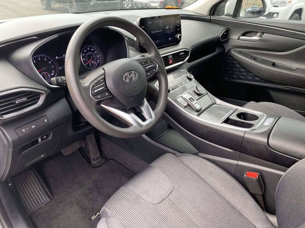 Used 2022 Gray Hyundai SE image 14