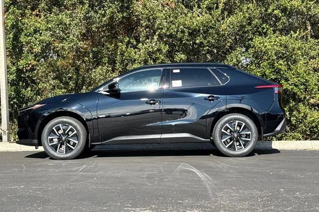 New 2026 Midnight Black Metallic Toyota  XLE image 7