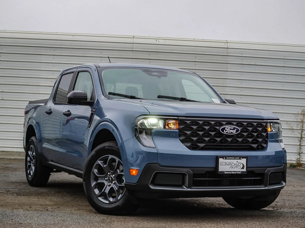 New 2026 Gray Ford XLT image 1