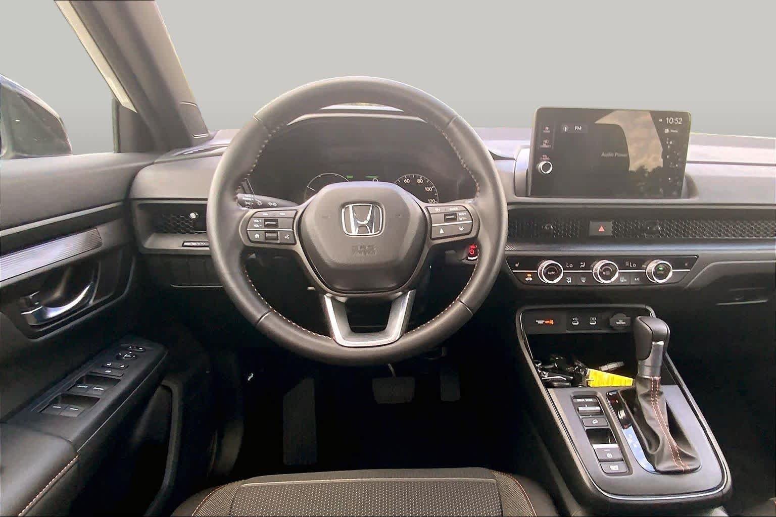 Used 2026 Platinum White Pearl Honda Sport image 6