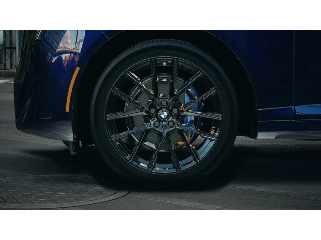 New 2027 Tanzanite Blue II Metallic BMW X5 40 image 7