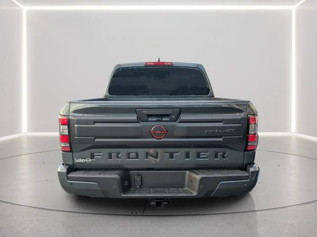 New 2027 Alpine Metallic Nissan Crew Cab PRO-4X® image 5