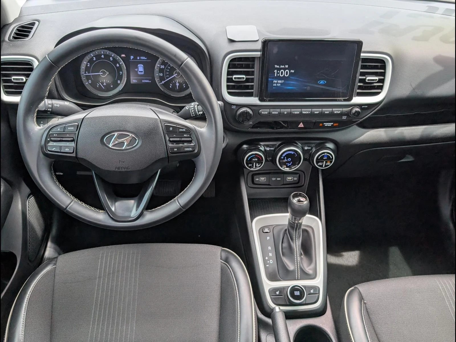 Used 2022 Galactic Gray R3g Hyundai Limited image 7