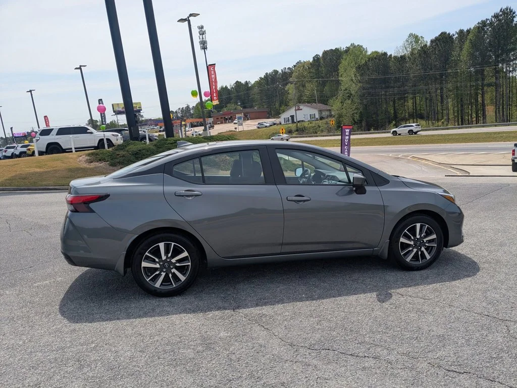 Used 2025 Gun Metallic Nissan SV image 4