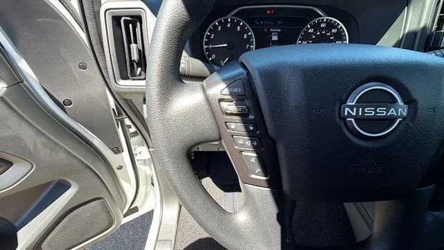 New 2026 Glacier White Nissan Crew Cab S image 25