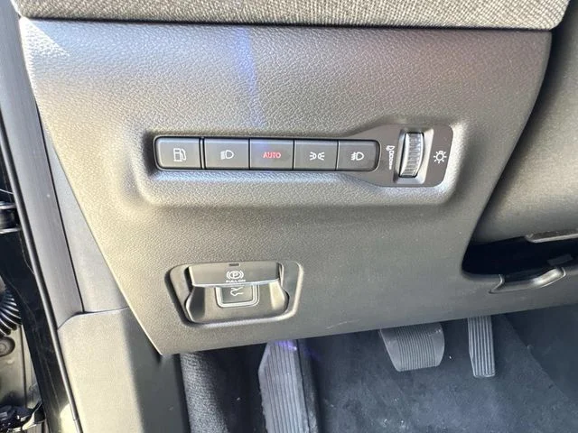 New 2026 Black Jeep Laredo image 22