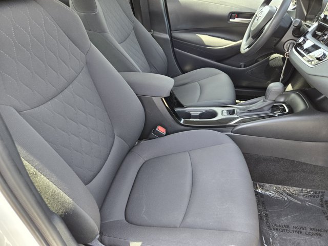 Used 2020 Blizzard Pearl Toyota  image 12