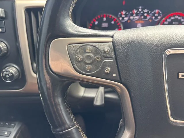 Used 2016 Onyx Black GMC Denali image 21