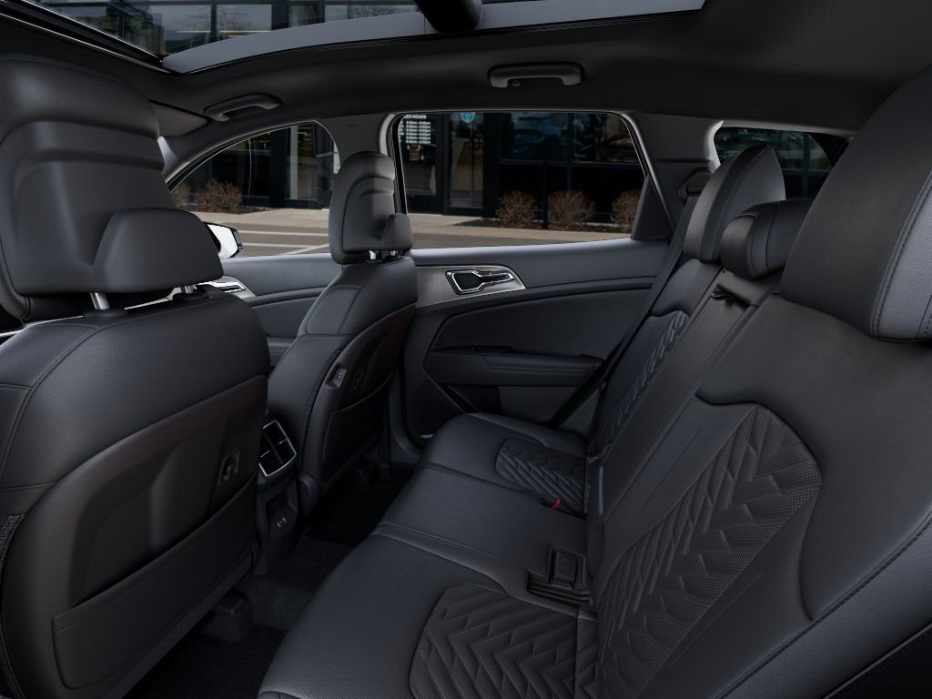 New 2027 Fusion Black Kia X-Line image 18
