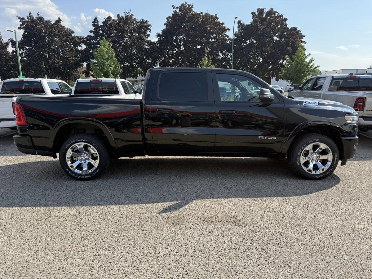 New 2026 Black RAM Big Horn image 8