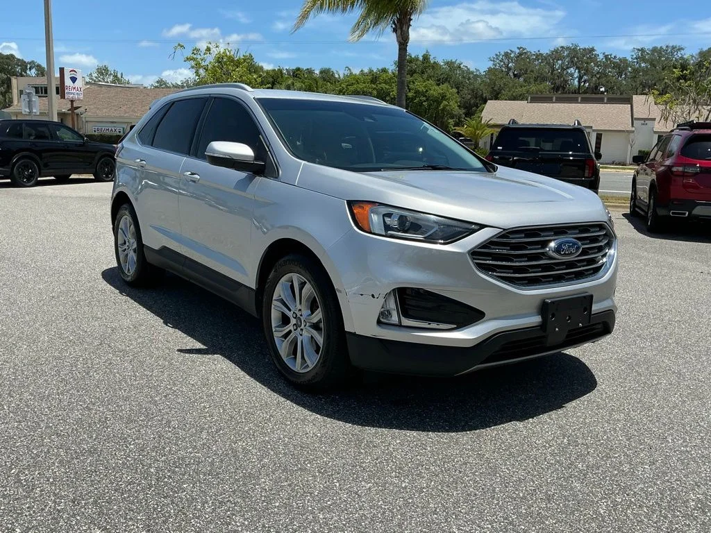 Used 2019 Silver Ford Titanium image 12