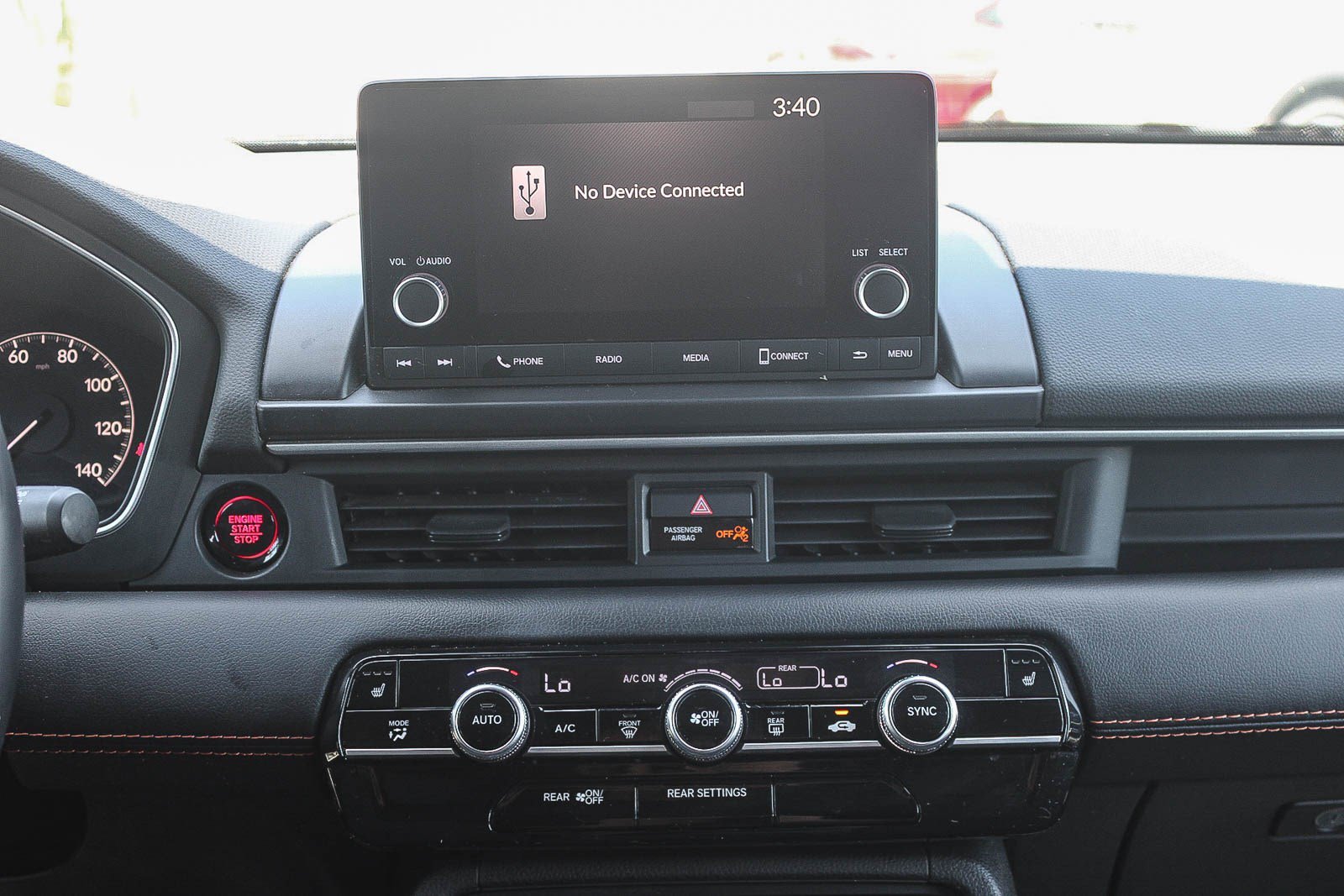 2024 Honda Pilot Sport - Photo 40