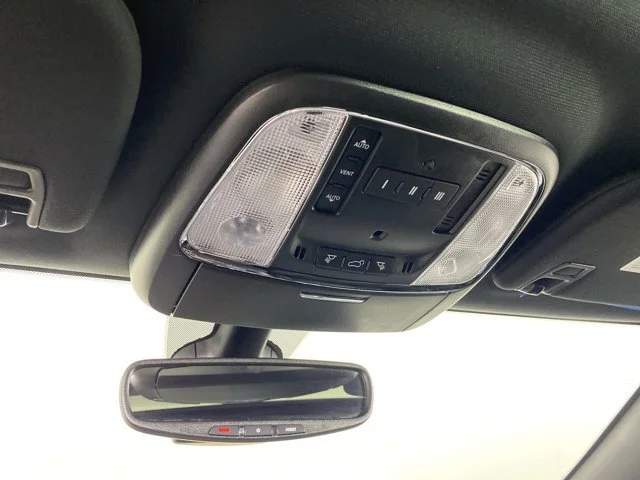 Used 2022 Black Jeep Limited image 28