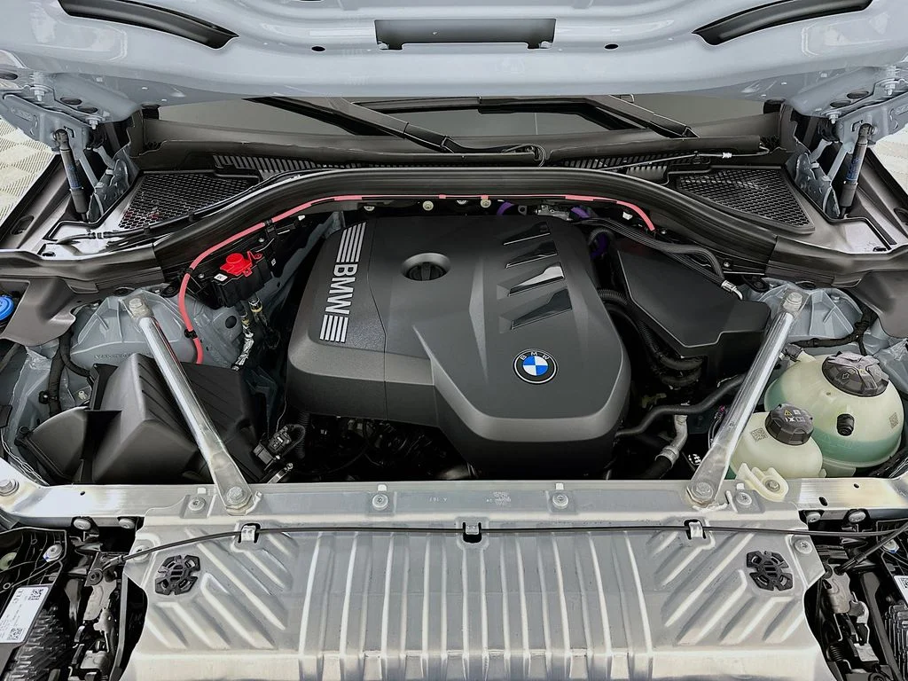 New 2026 Gray Metallic BMW 30 xDrive image 30