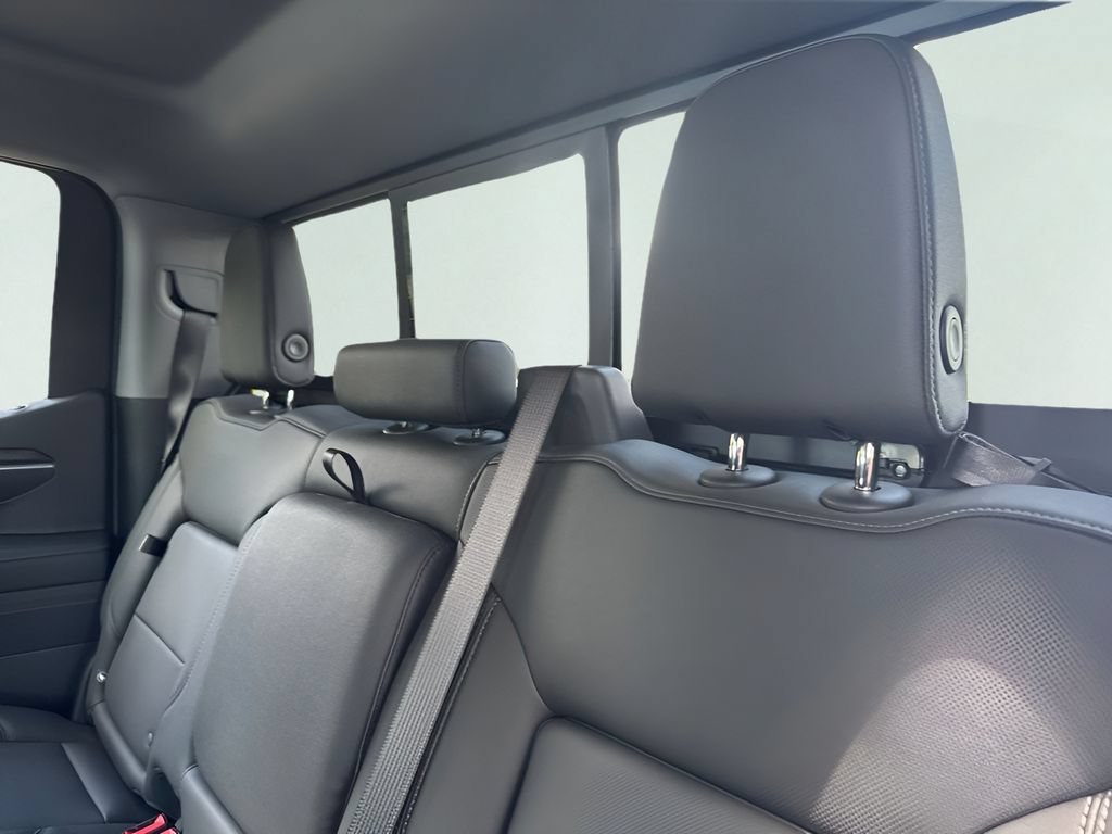 New 2026 Onyx Black GMC SLT image 24