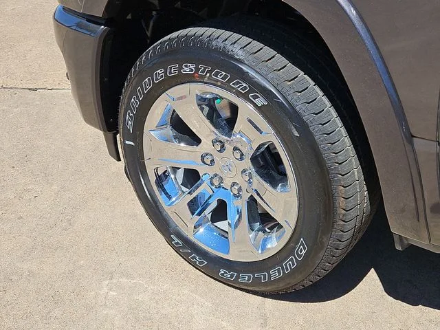 New 2026 Granite Crystal Metallic Clear-Coat Exterior Paint RAM Big Horn/Lone Star image 9